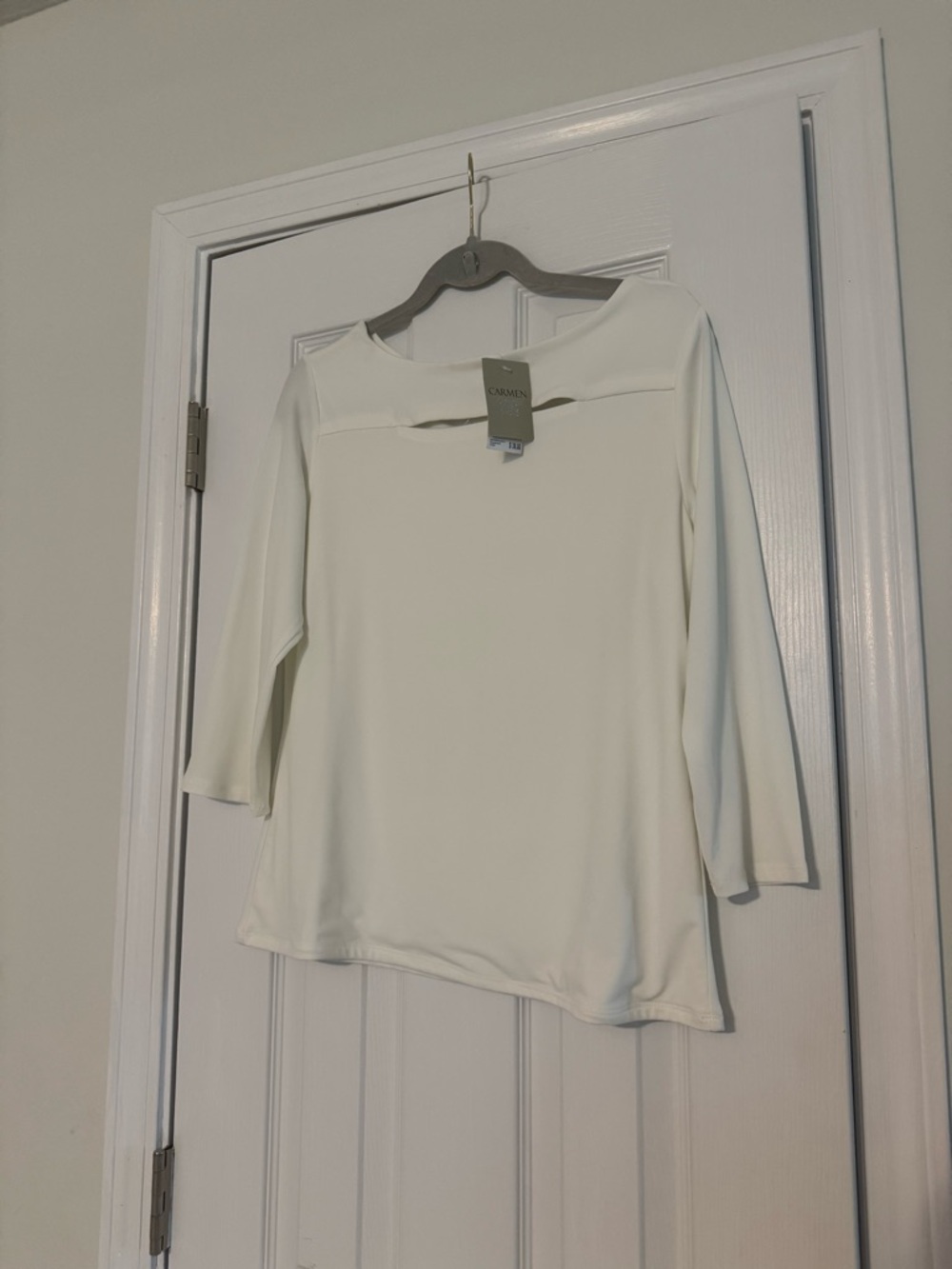 Carmen Marc Valvo White Boatneck 3/4 Sleeve Top